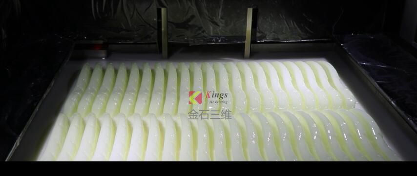 萬人鞋廠耀群實業(yè)為何選擇金石SLA光固化3D打印機(jī)
